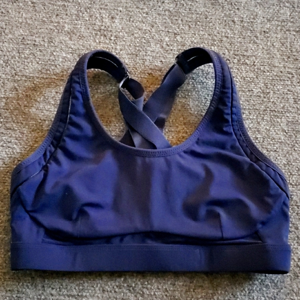 Navy blue sports bra fabeltic M